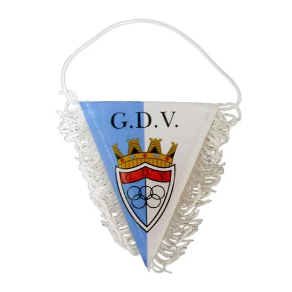 Celebra momentos especiais com um galhardete personalizado! Com uma impressão de fotografia, é o presente perfeito para dar um toque único à decoração de qualquer espaço.