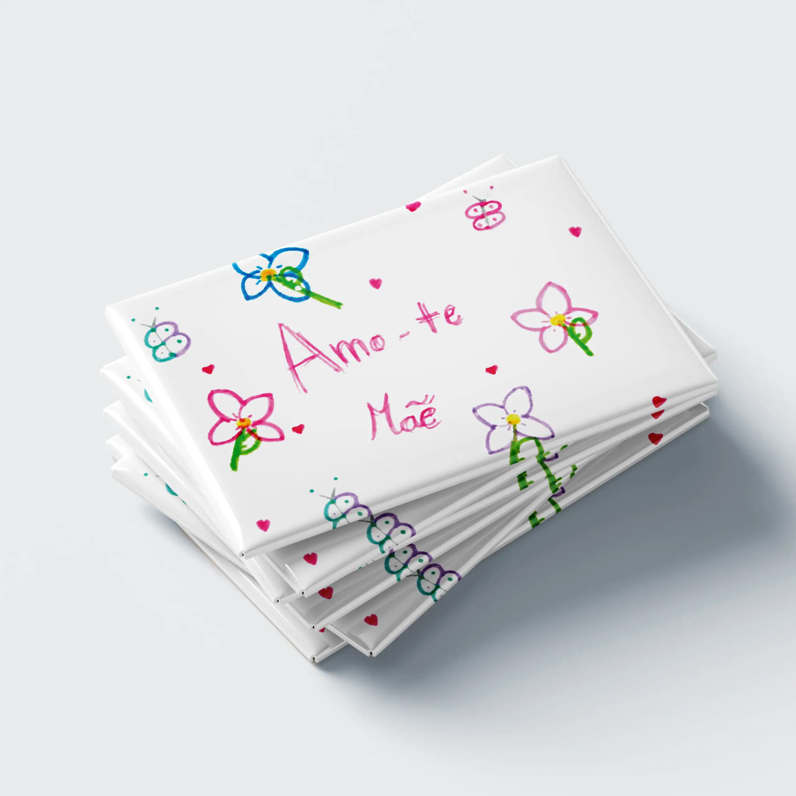 ImanMelhorDesenho_02 Alt text: Desenho infantil de flores, borboletas e mensagem de amor para mãe.