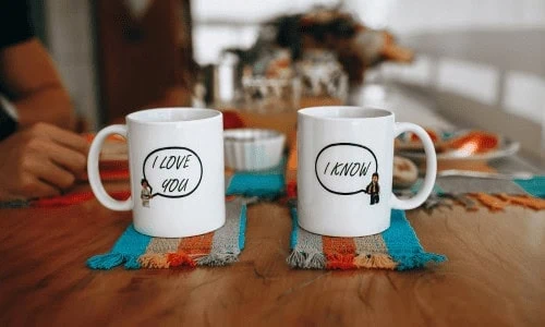 Personalizar canecas para oferecer
