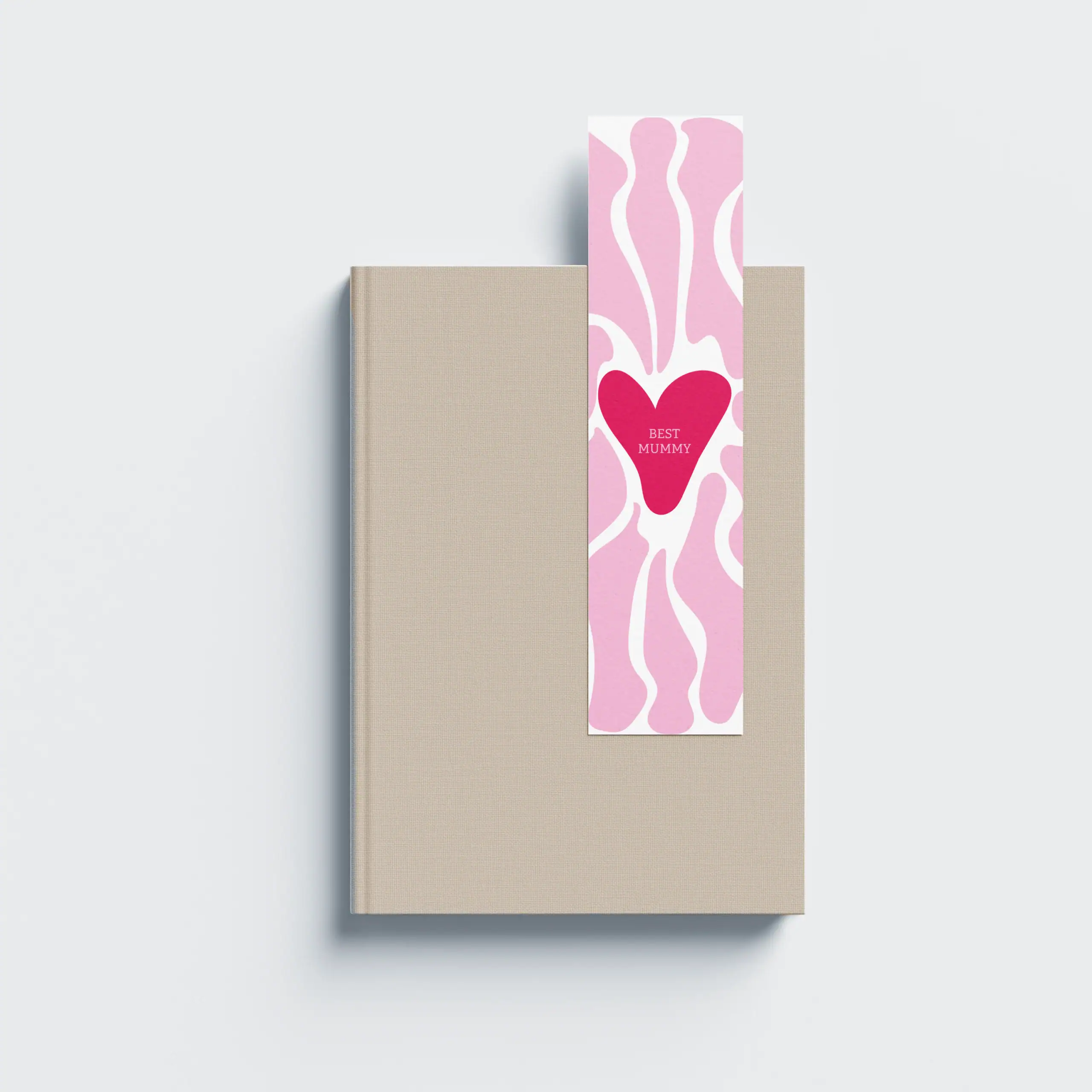 MarcadorBestMummy_01 Capa de livro com mensagem de homenagem à mãe e design floral rosa, ideal para livros de presentes e lembranças especiais.
