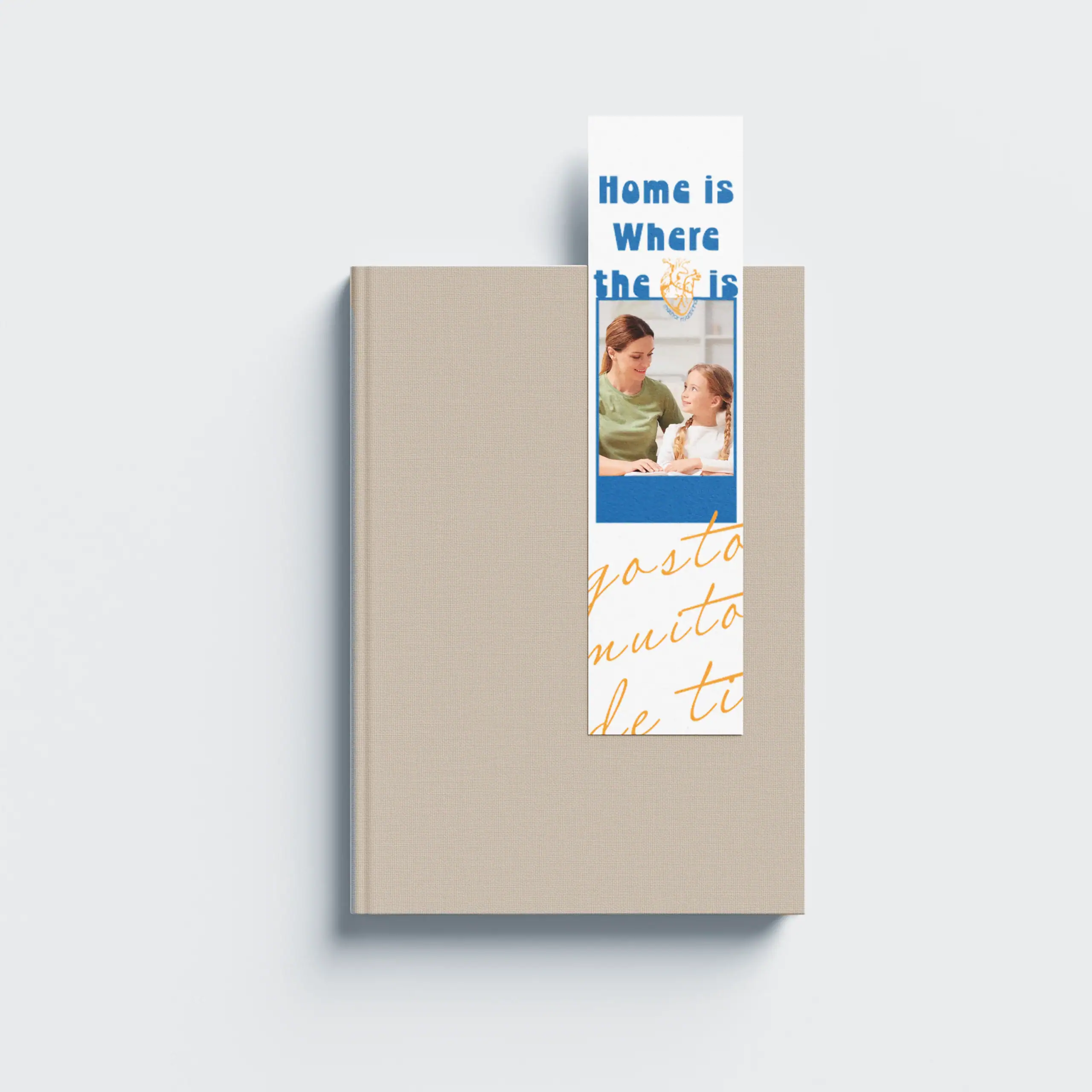 MarcadorMelhorMadrinha_02 Sorria, o livro "Home is Where the Heart Is" convida à leitura e reflexão sobre laços familiares.