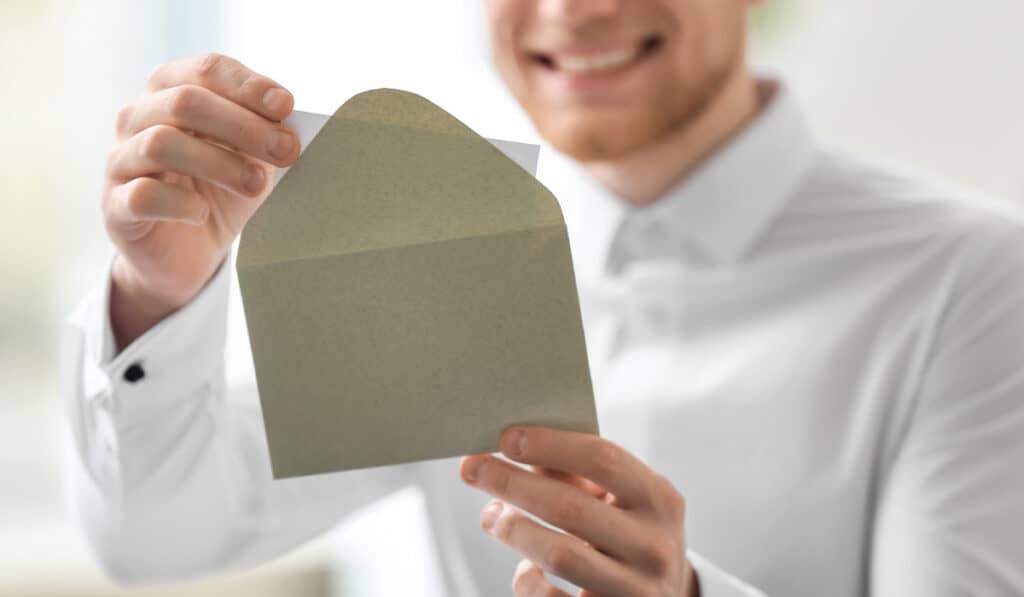 Convite para casamentos com envelope