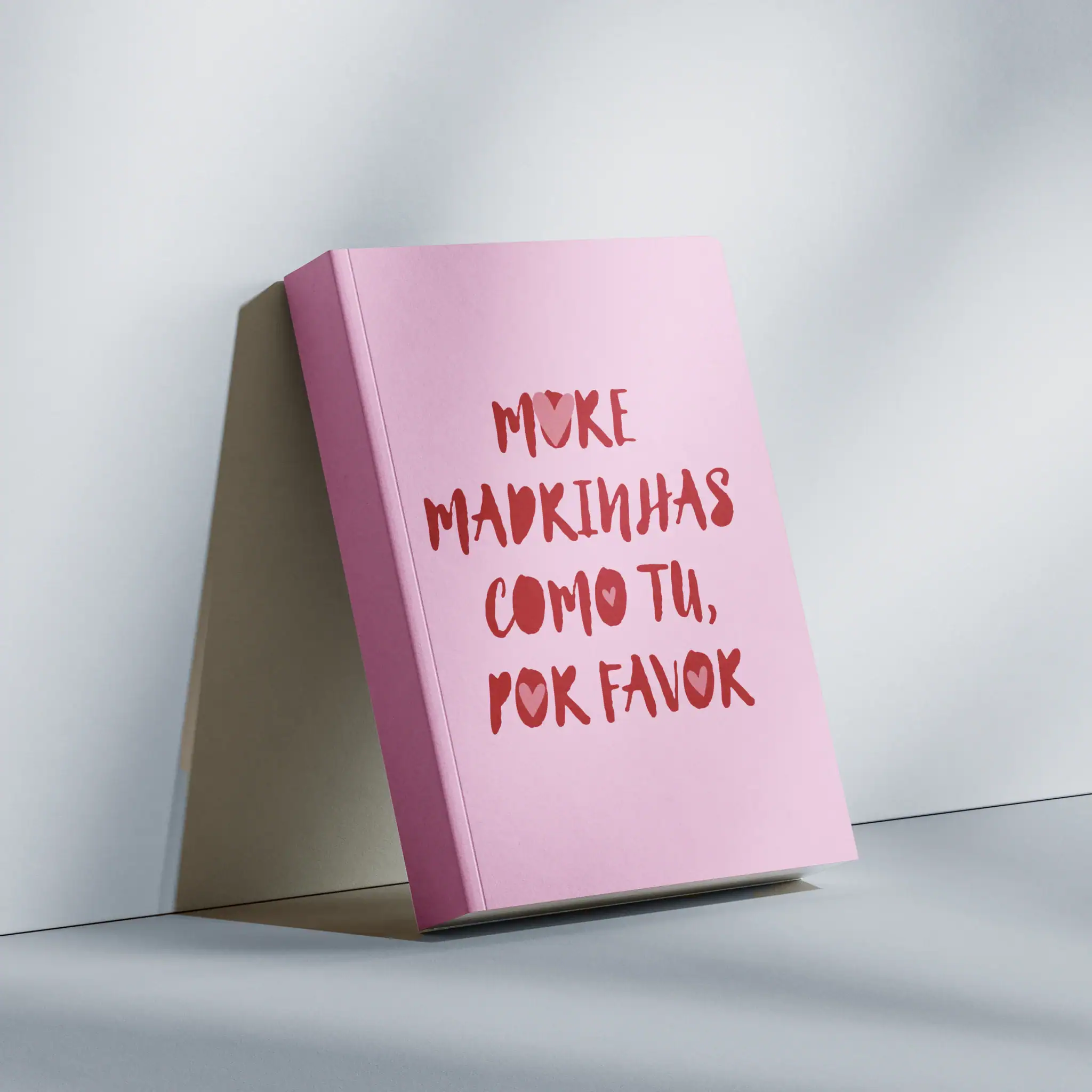 Aprender a amar a si mesmo com livros de autoajuda e desenvolvimento pessoal.