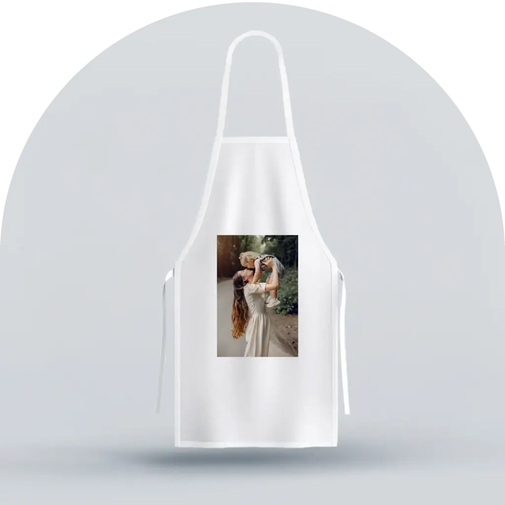 1. Avental de cozinha em branco com espaço para personalizar com foto ou desenho.