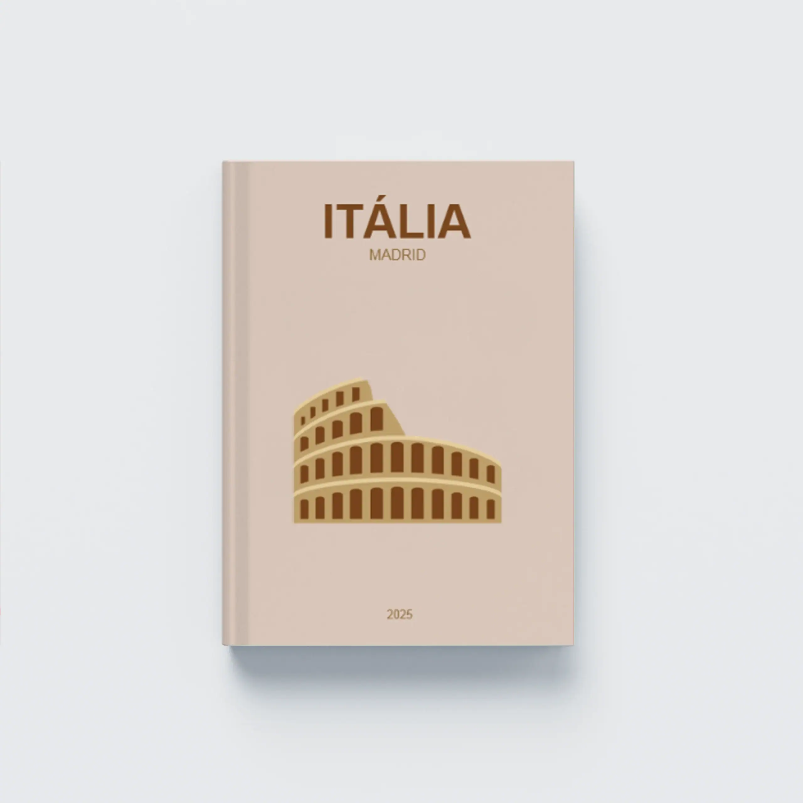 Itália_CapaDura_V Itália, museu de arte e cultura em Madrid, livro de 2025 da coleção HappyBooks, com design elegante e tema italiano.